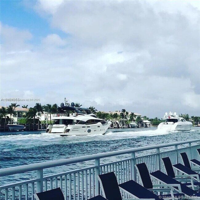 Foto del edificio - 1600 S Ocean Dr