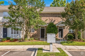 Building Photo - 11418 Savannah Creek Dr