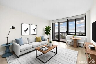Building Photo - 145 W 67th St