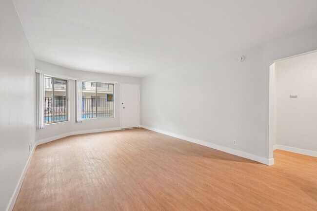 Foto del interior - 123 California Ave