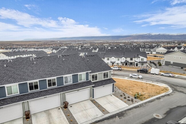 Photo - 8602 Patron Wy (Magna, UT) Townhome
