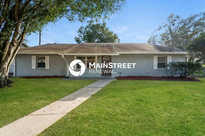 Foto principal - 3 Bedroom Pet-Friendly Home in Lakeland, F...