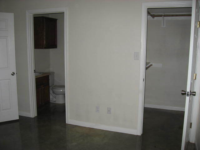 Foto del edificio - SMITHVILLE - COZY 2 BEDROOM 2 BATH - DUPLEX!!