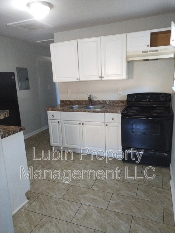 Foto del edificio - 669-677 Harrell St