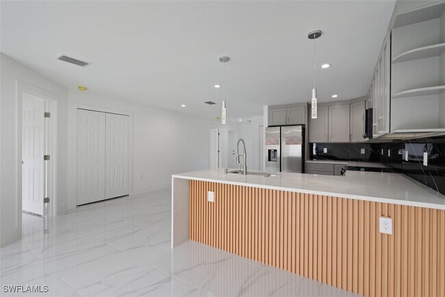 Foto del edificio - 5014 28th St SW