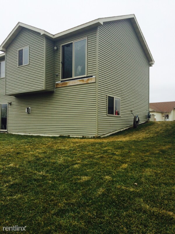 Foto del edificio - 4 br, 2 bath House - 605 Colodoro Ln