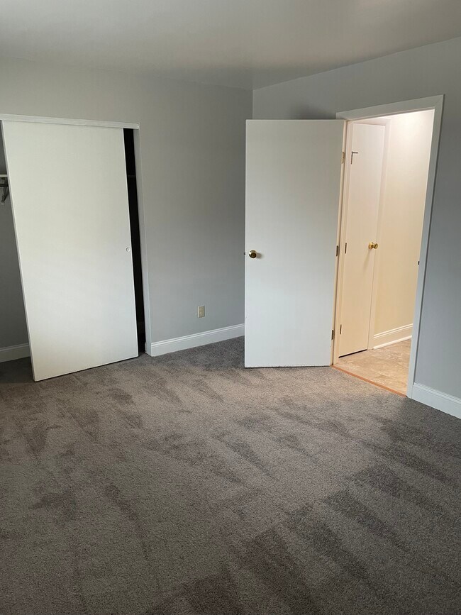 Foto del edificio - 4707 Croftshire Dr