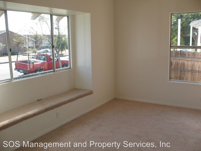 Foto del edificio - 4 br, 2 bath Apartment - 121 East 2nd Street