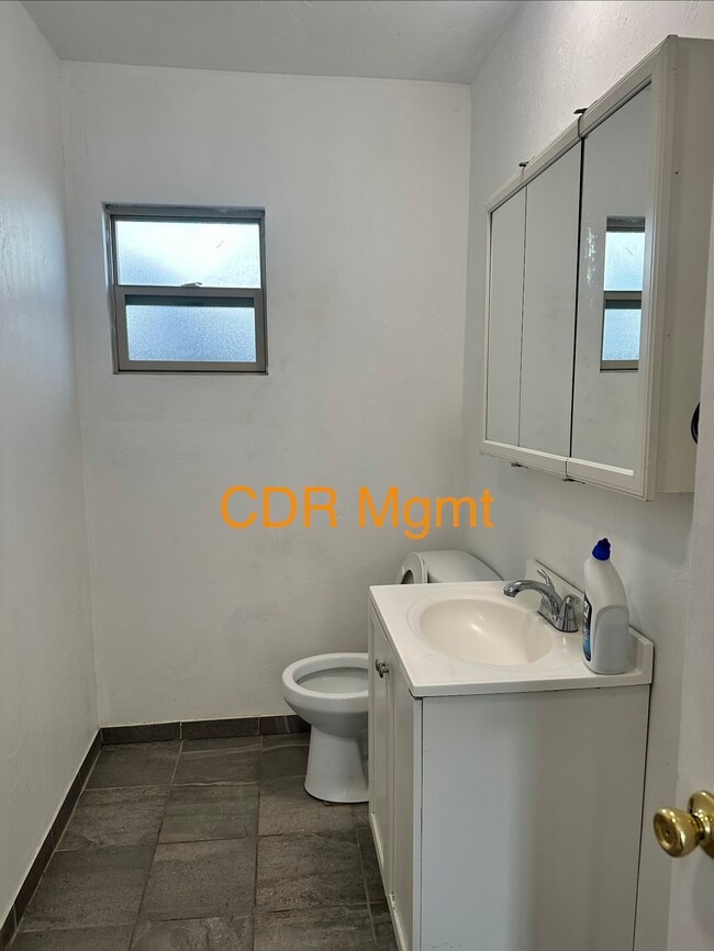 Building Photo - 219 Harrison St