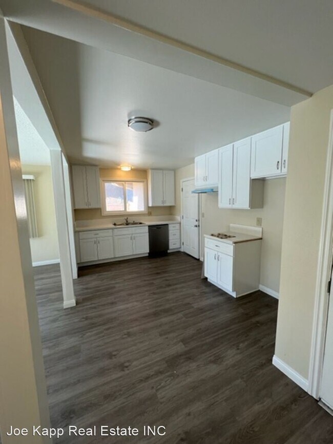 Building Photo - 3 br, 2 bath House - 1220 W Kamala St