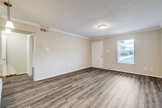 Building Photo - 1600 W T C Jester Blvd