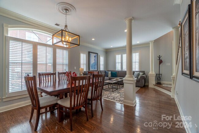 Foto del edificio - 3308 Stettler View Rd