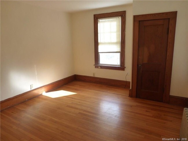 Foto del edificio - 608 Colonel Ledyard Hwy