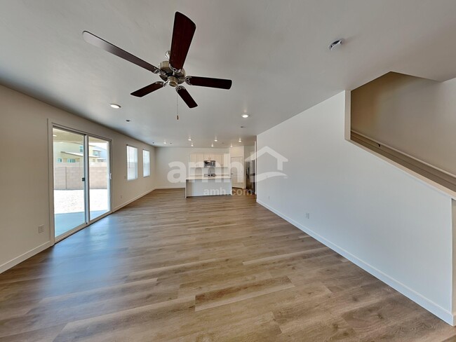 Building Photo - 6504 E Paseo Alga