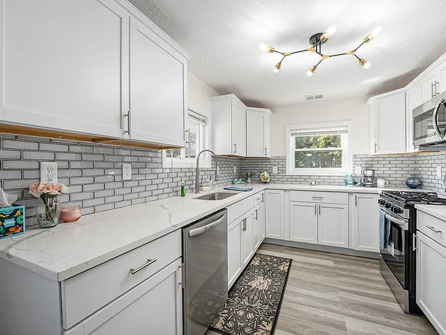 Building Photo - 10508 W 129th Ave