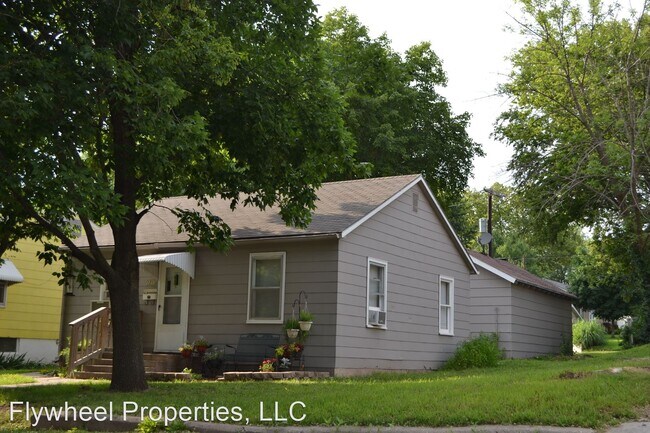 Foto del edificio - 2 br, 1 bath House - 1215 Grant St.