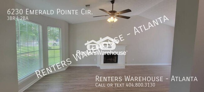 Building Photo - Bright and Open 3 Bedroom 2 Bath in Colleg...
