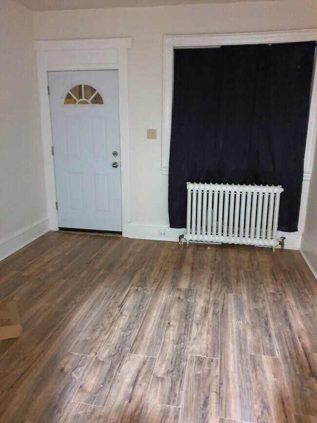 Foto del edificio - 5737 Pine St