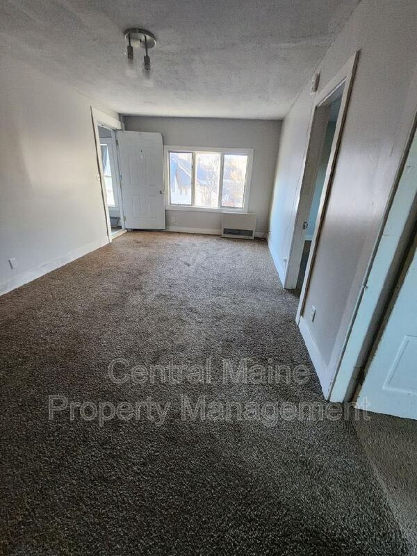 28 Water St Unit 28 Water St. 4, Augusta, ME 04330 Condo for Rent in