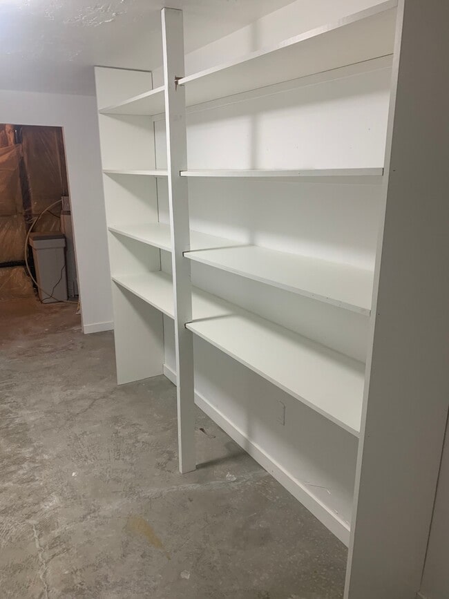 Building Photo - 2777 E Clarkstone Dr