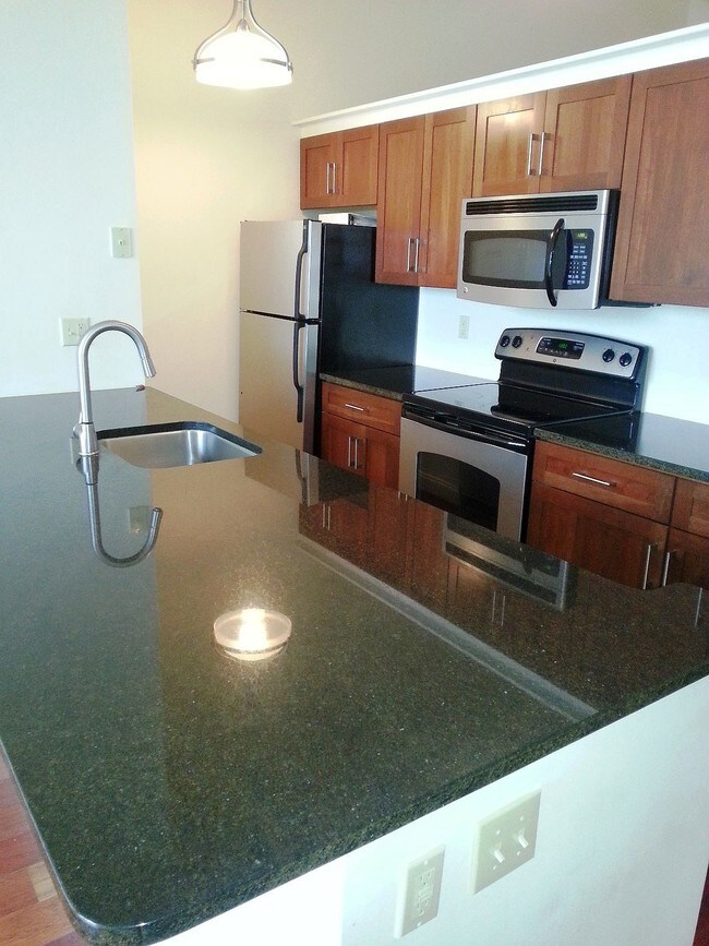 kitchen - 2429 Locust St