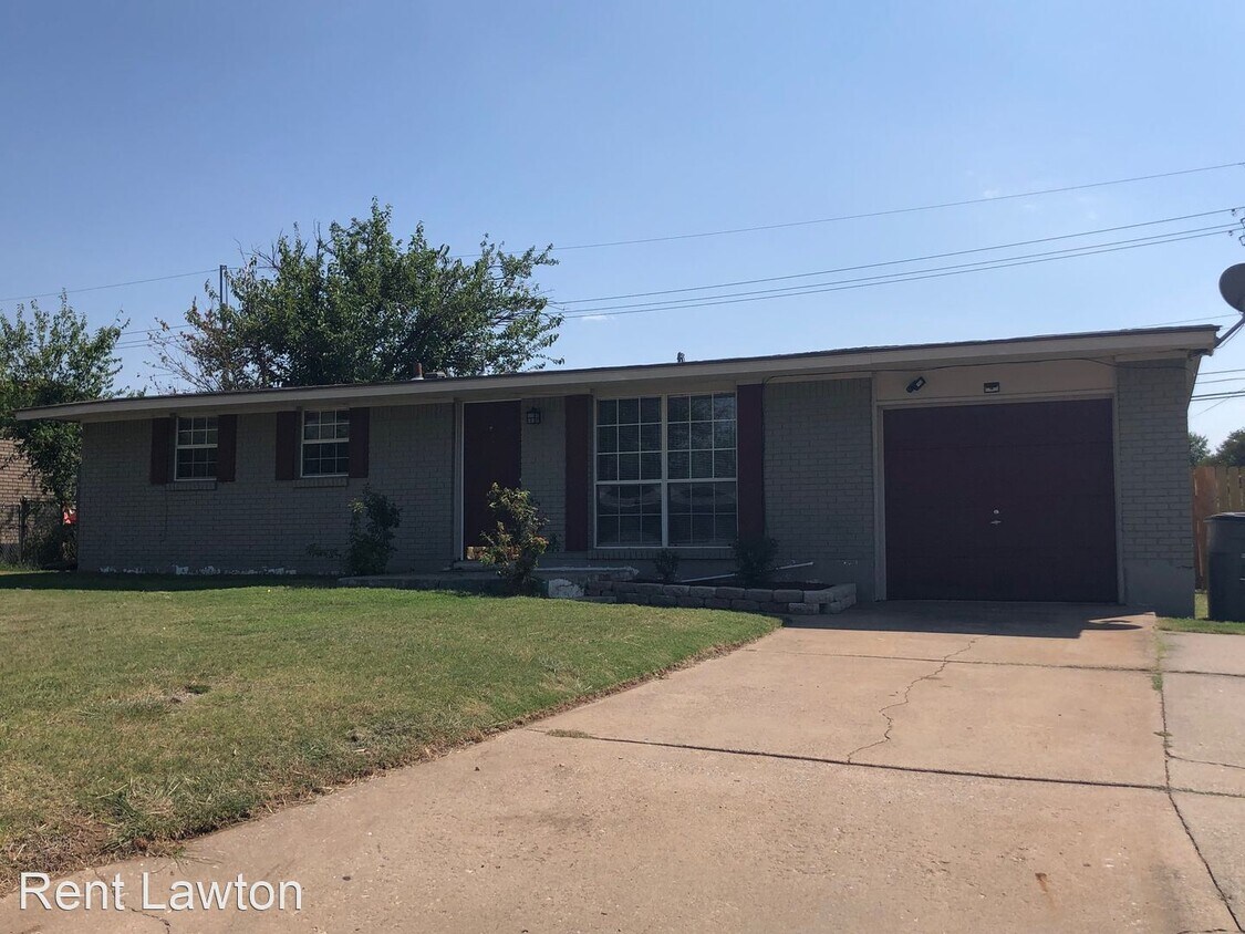 3 br, 1.5 bath House 3408 NW Lincoln Ave. House Rental in Lawton