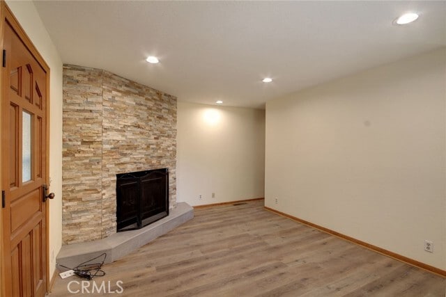 Building Photo - 430 E Country Club Blvd
