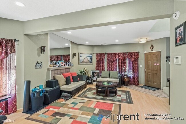 Foto del edificio - 3 br, 2.5 bath House - 6155 Potrero Drive,...