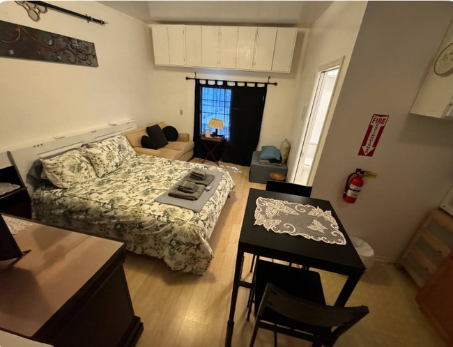 Building Photo - 688 Nebraska St