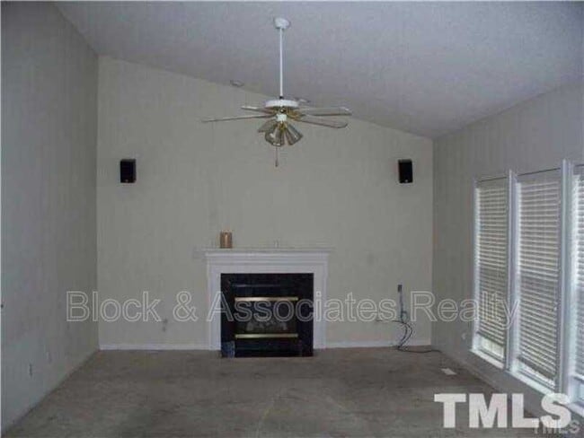 Building Photo - 108 Tecumseh Ct