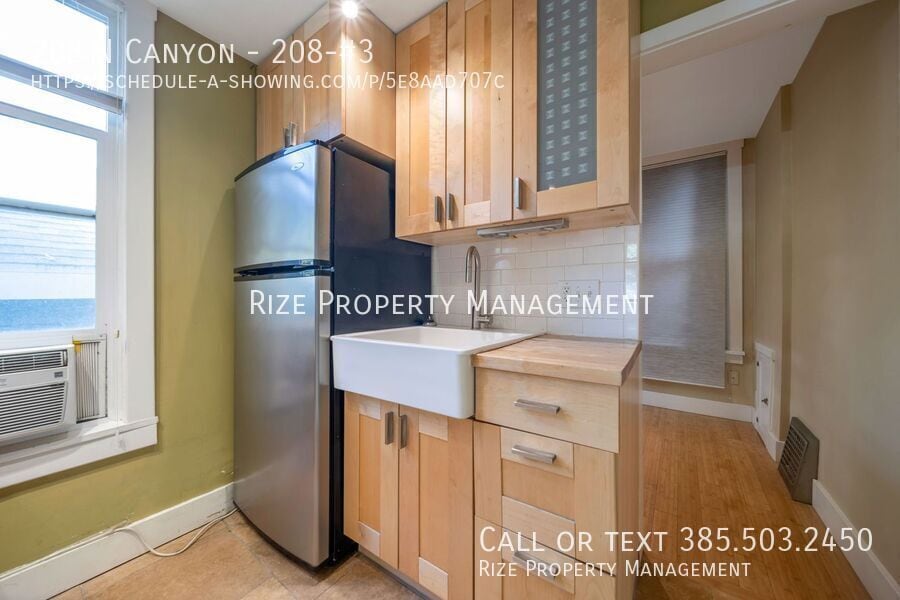 208 N Canyon-208-#3 - 208 N Canyon-208-#3