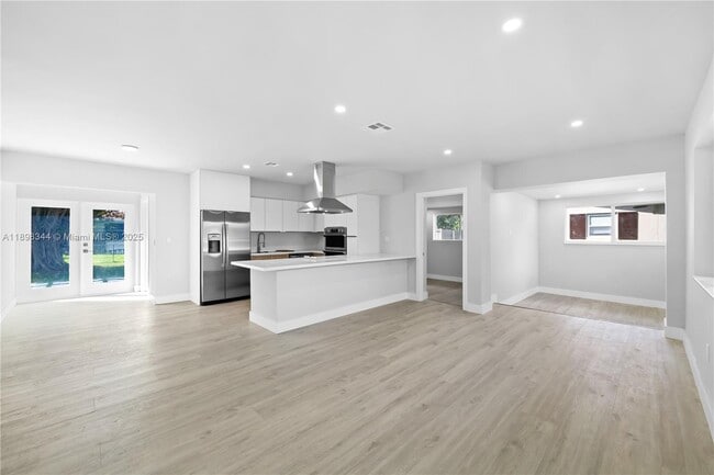 Building Photo - 8560 SW 126th Terrace