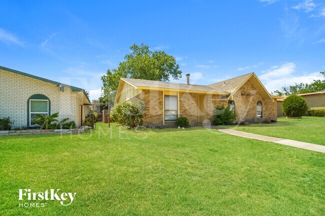 Foto del edificio - 5702 Magnolia Ln