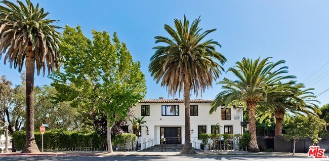 Foto del edificio - 2890 Forrester Dr