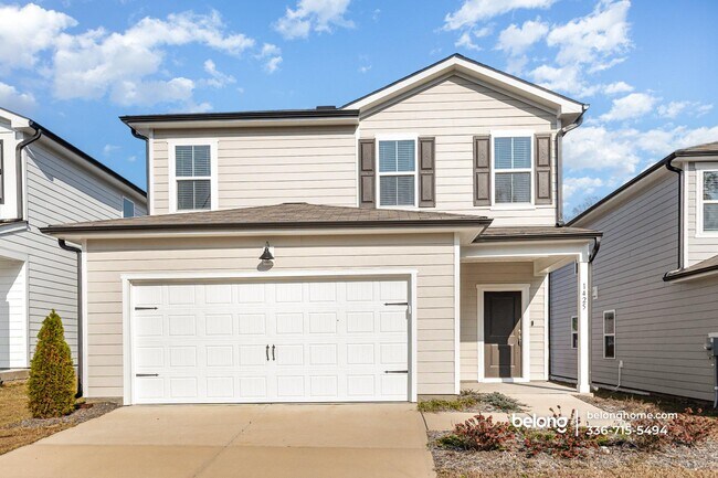 Foto del edificio - 1425 Rhodes Pond St