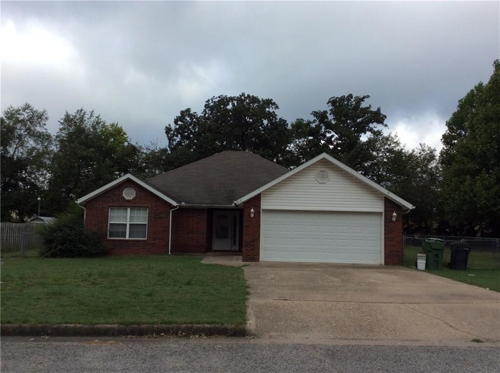 Foto principal - 818 N 12th Terrace