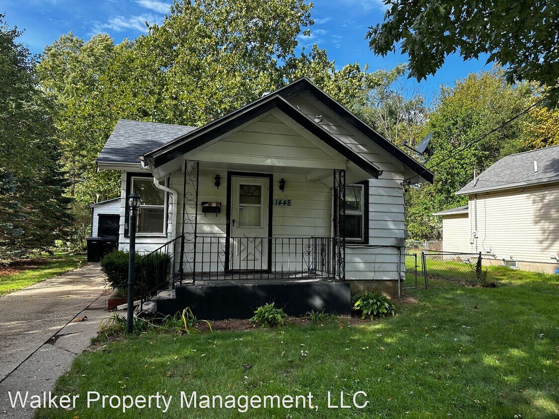 Primary Photo - 2 br, 1 bath House - 1448 Hackett St
