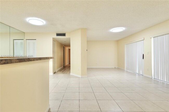 Building Photo - 9448 S Belfort Cir