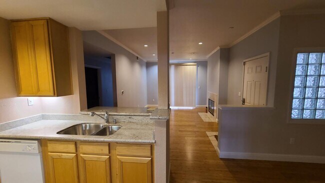 Building Photo - 602 Arcadia Terrace