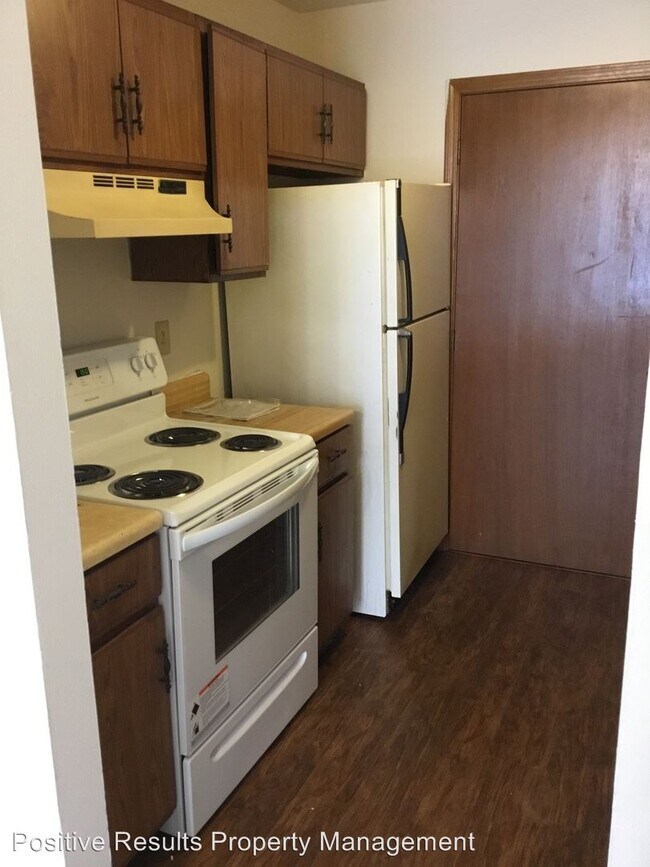 Building Photo - 5107 Seaton Hall Dr