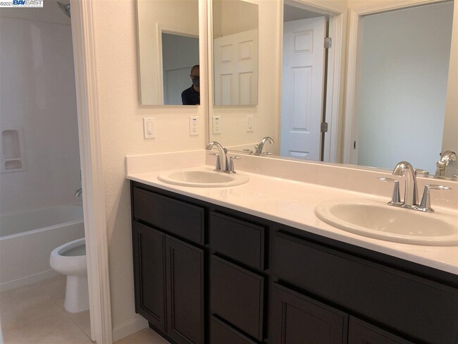 Building Photo - 761 Crepe Myrtle Ct