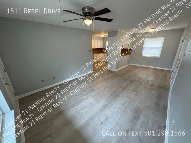 Building Photo - 1511 Rebel Dr