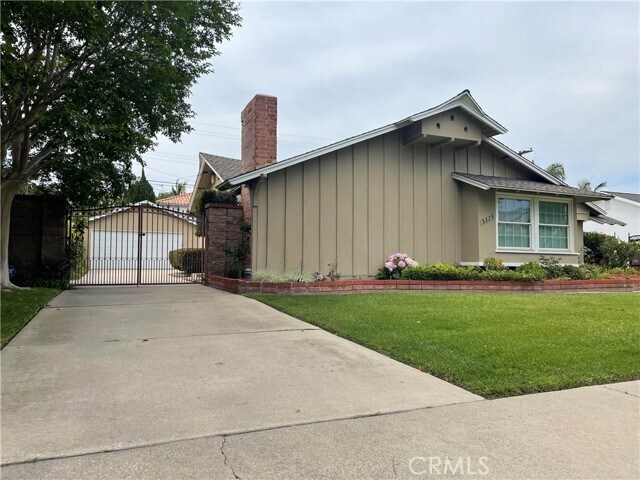 Foto del edificio - 3329 Druid Ln