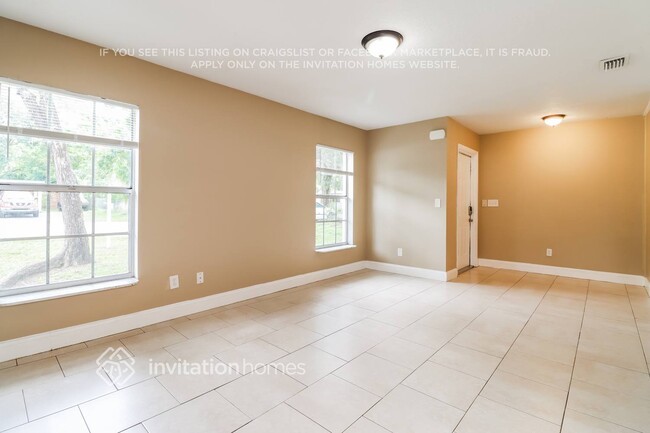 Building Photo - 1408 W Perdiz St