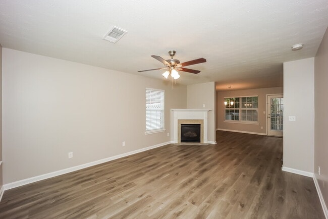 Building Photo - 2534 Walter Way