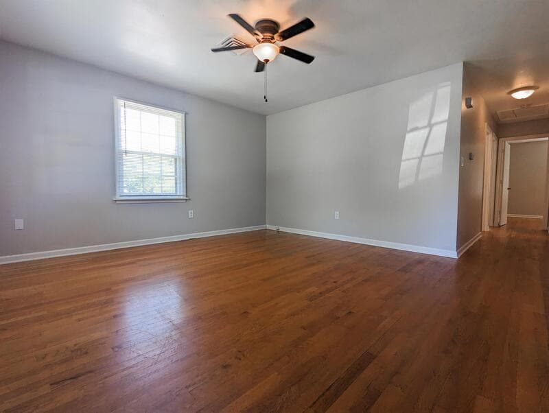 Photo - 400 Riverside Drive, Unit 1