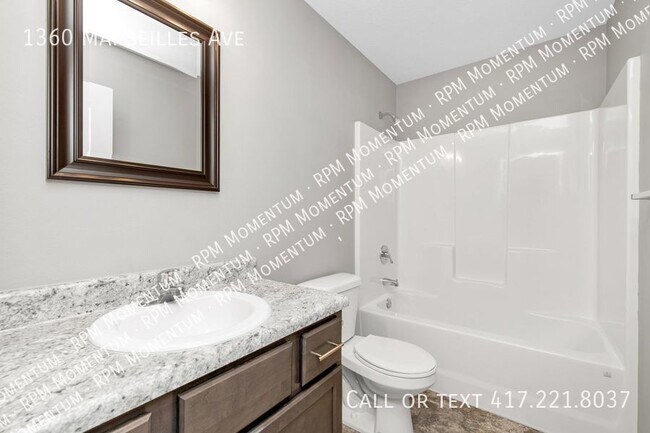 Building Photo - BEAUTIFUL 3BED/2BATH IN REPUBLIC