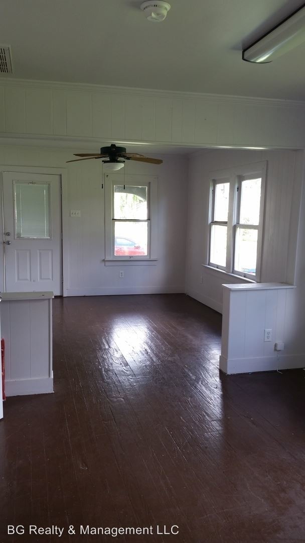 Foto del edificio - 3 br, 2 bath House - 601 S Sterling Street