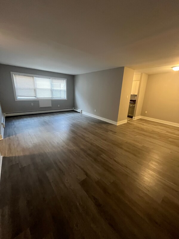 Foto del edificio - 431 Park Ave