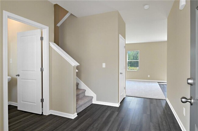 Foto del edificio - 7728 Sudbury Cir